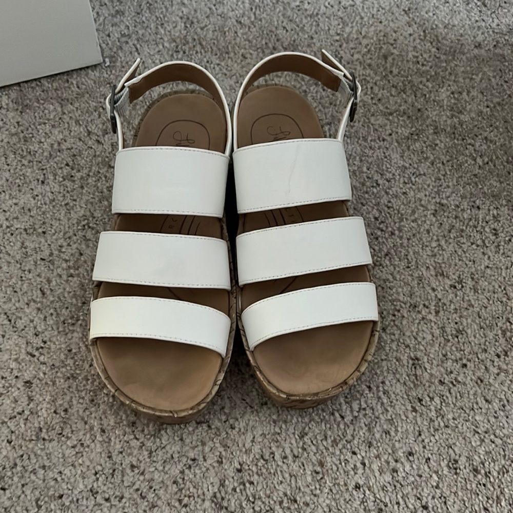 Life Stride sandals with wedge